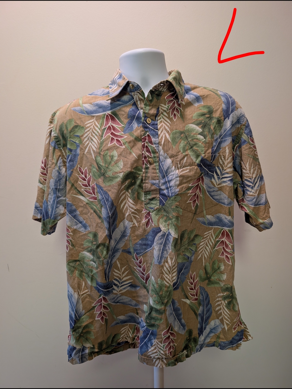 Casual Short-Sleeve Tropical Button-Down Shirt in Beige Multi
